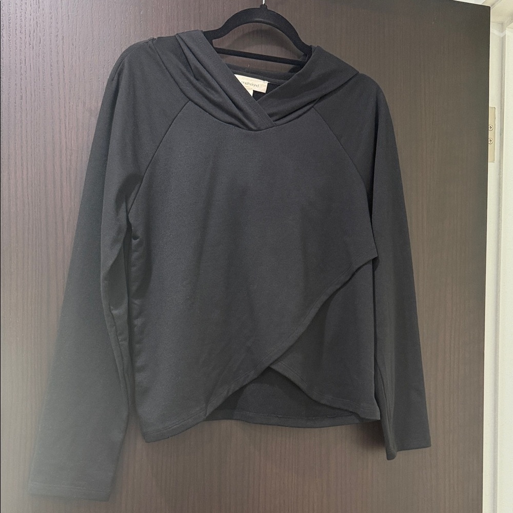 Onetheland Black Crop Hoodie